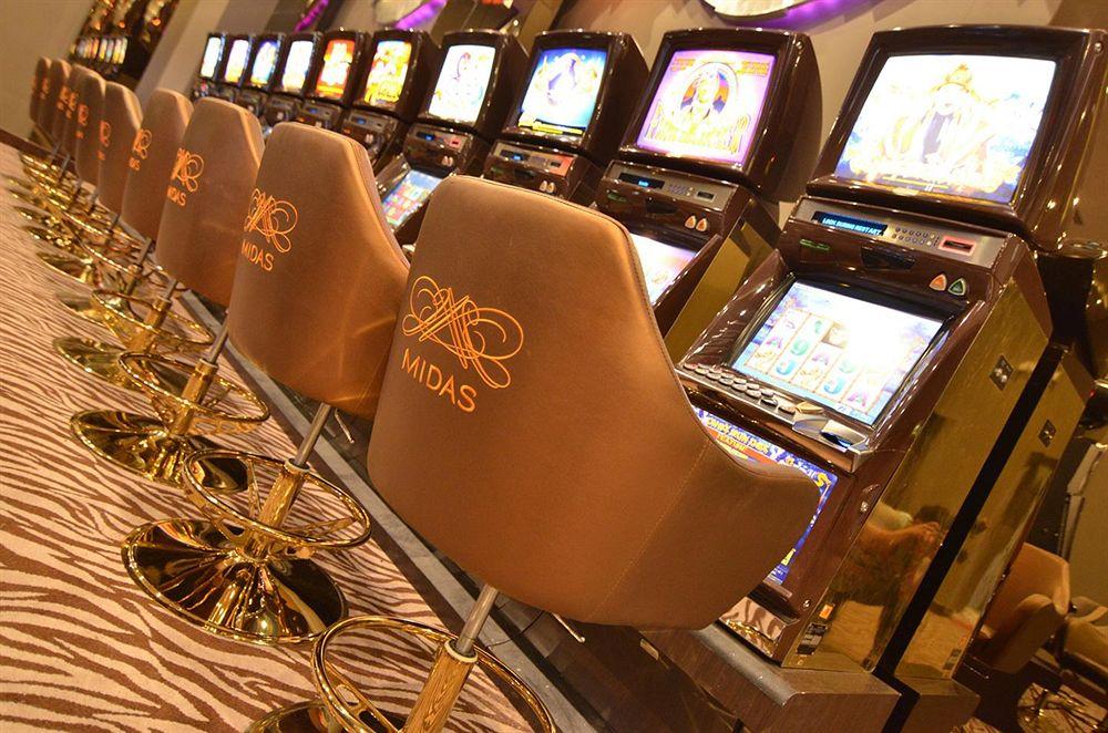Midas Hotel And Casino Pasay Exterior photo