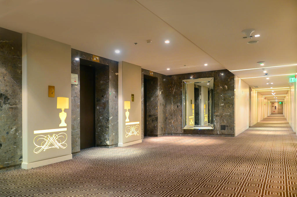 Midas Hotel And Casino Pasay Exterior photo