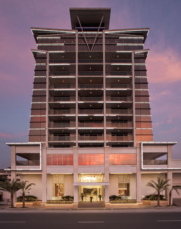 Midas Hotel And Casino Pasay Room photo